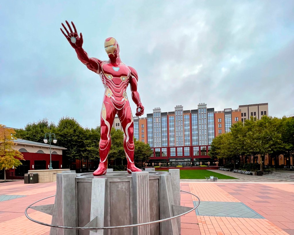 Review of Disney’s Hotel New York: The Art of&nbsp;Marvel.