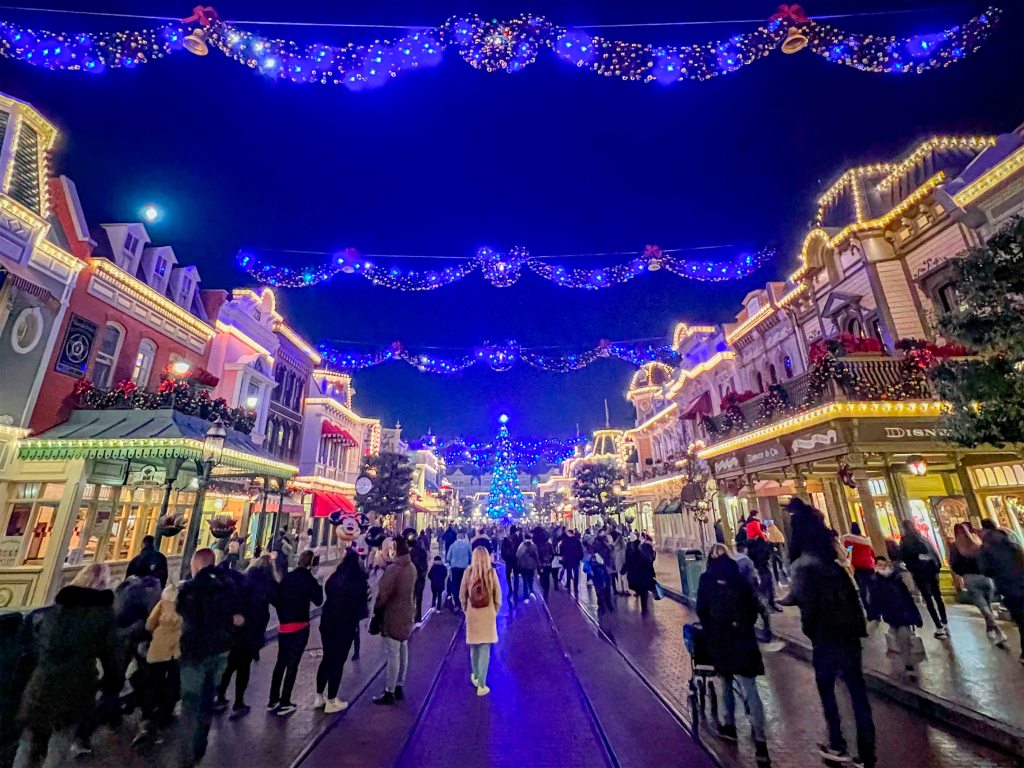 Looking back at the Christmas Season at Disneyland Paris | 2021