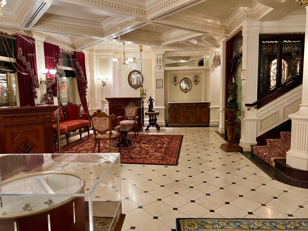 Update: Walt’s – an American Restaurant Reopening April&nbsp;12!