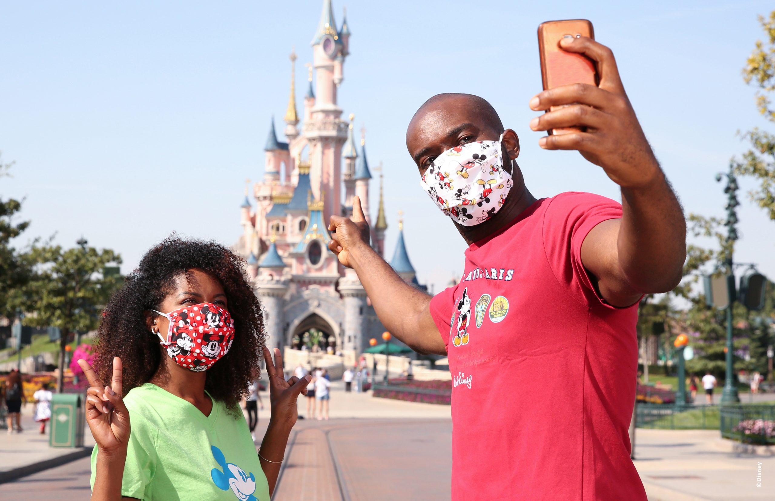 Breaking News: Disneyland Paris No Longer Requiring Masks