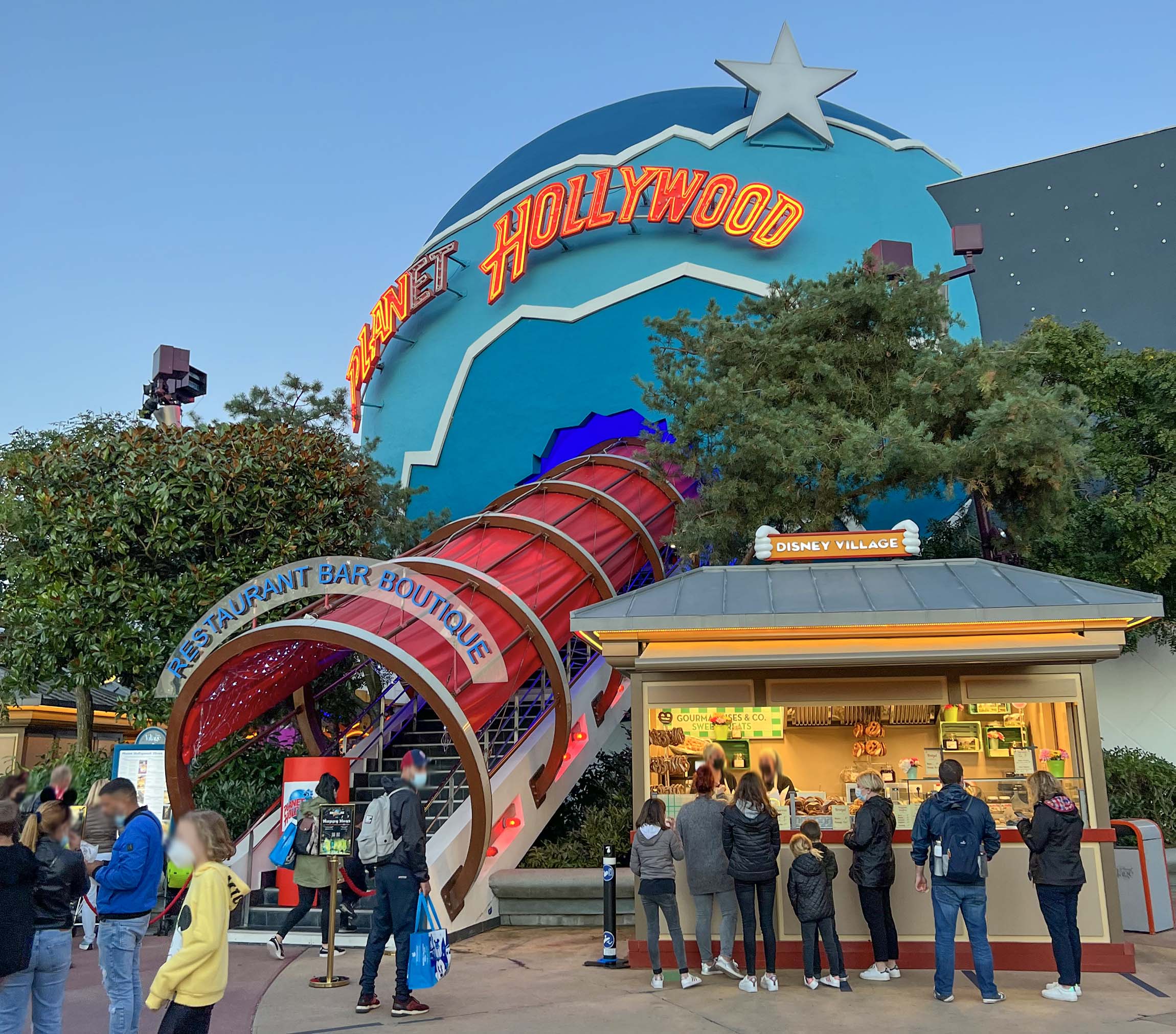 Planet Hollywood at Disney Village Permanently Closing on January 7, 2023