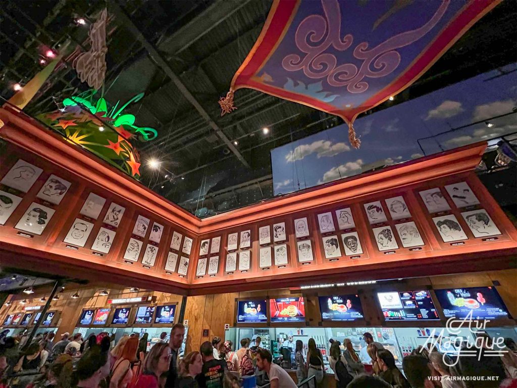 Long Lines at the Restaurant En Coulisse | Magical Pride