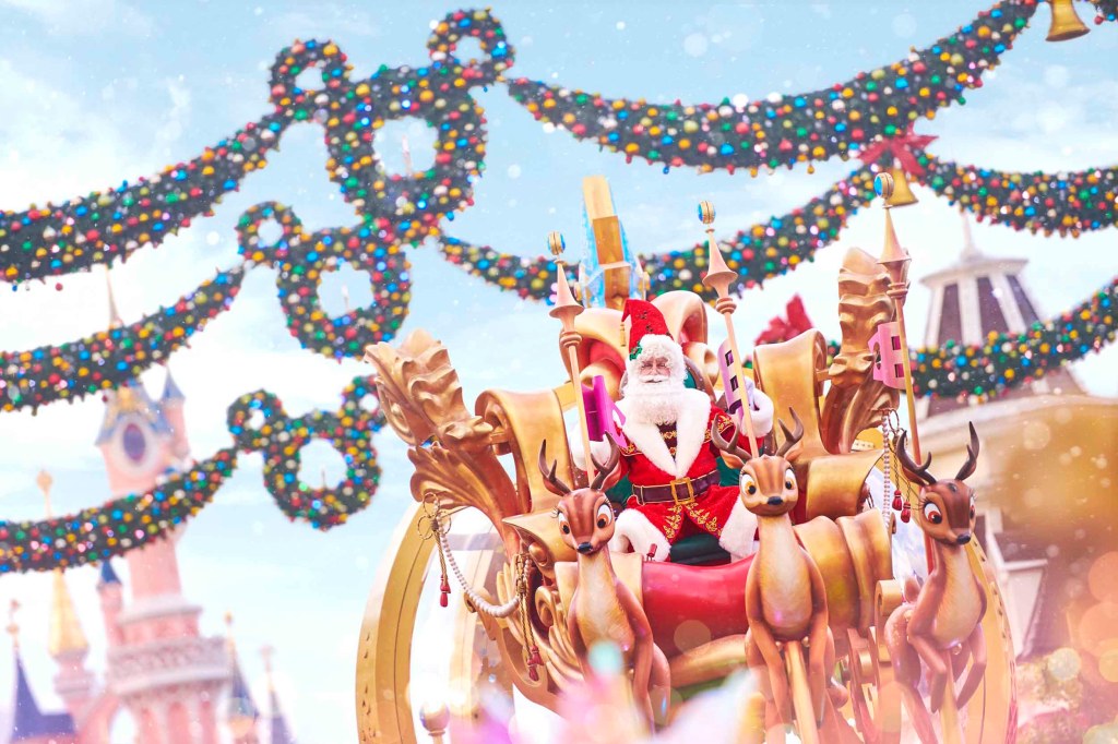 Santa Clause on his sleigh during Mickey’s Dazzling Christmas Parade at Disneyland Paris. Source: Disney