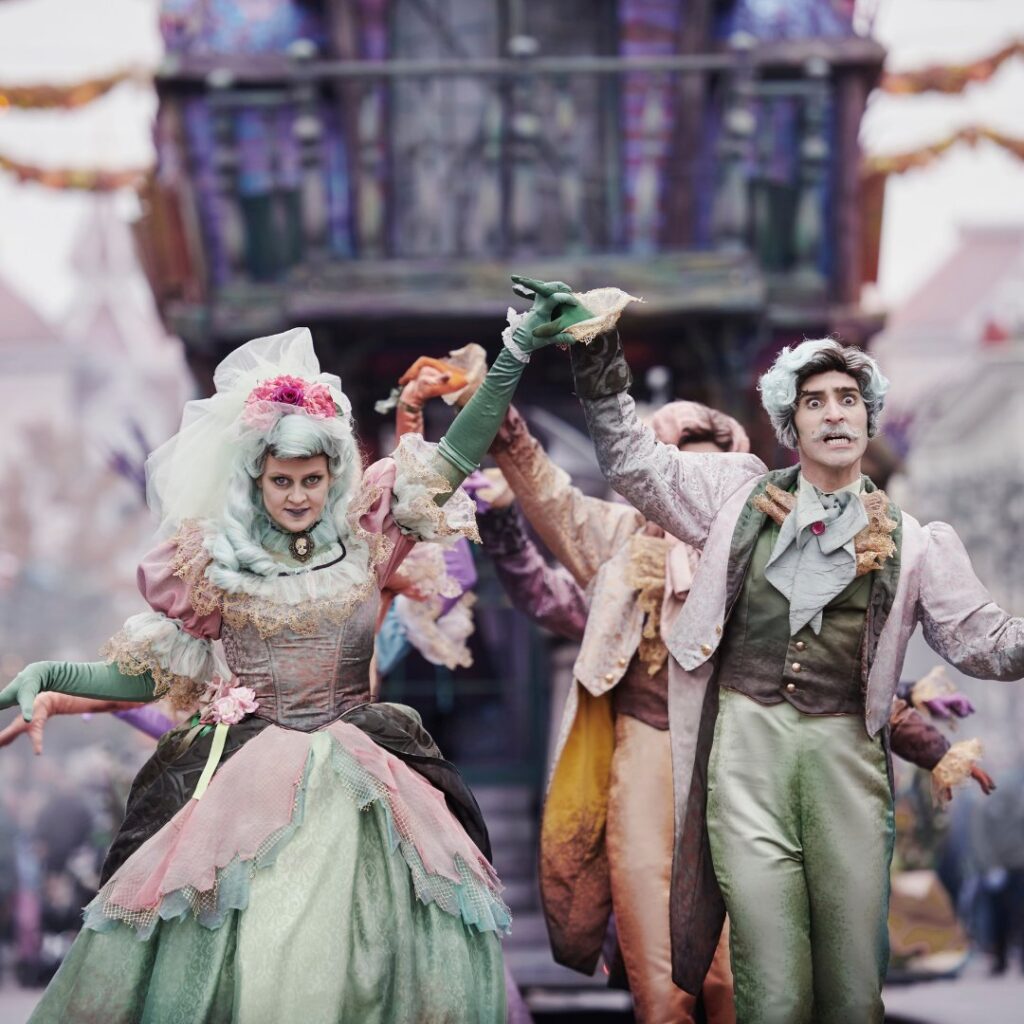 Halloween Showtimes & Entertainment for Disneyland Paris 