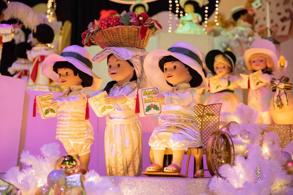 it’s a small world Reopening in 2023 at Disneyland Paris with new Figures