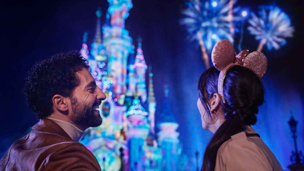Disneyland Paris Introduces Paid Outdoor Viewing Area for Shows