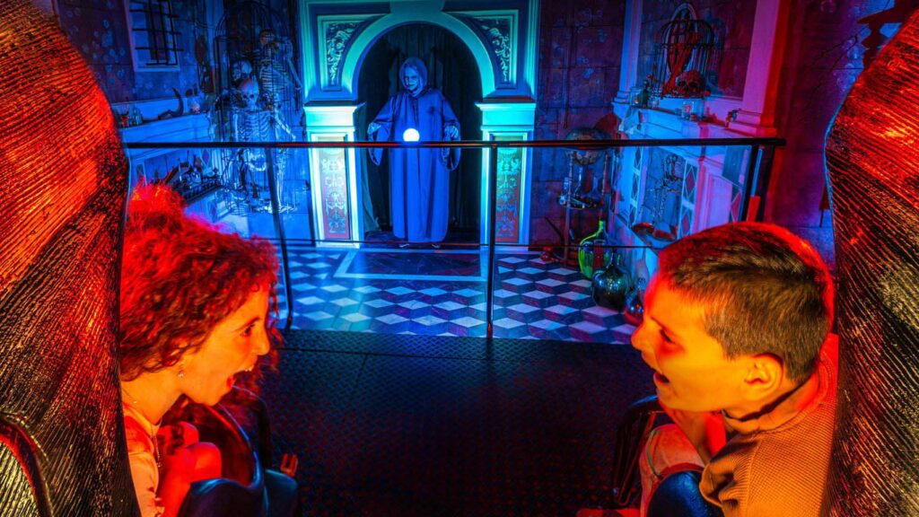 Europa-Park’s Haunted House Transformed: Behind-the-Scenes Documentary 