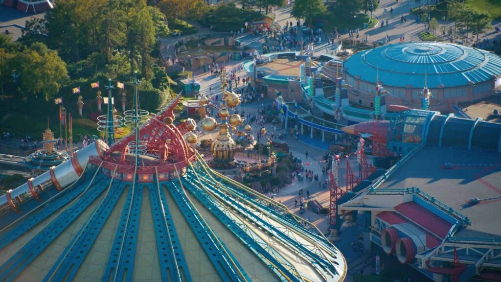 Disneyland Paris to Add New Lighting Package to Space Mountain, No Return of De la Terre à la Lune for Anniversary