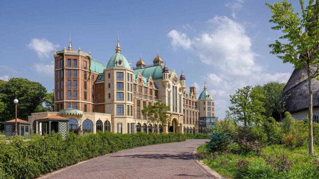 Efteling Theme Park Opens Luxury Grand Hotel Within Park Grounds