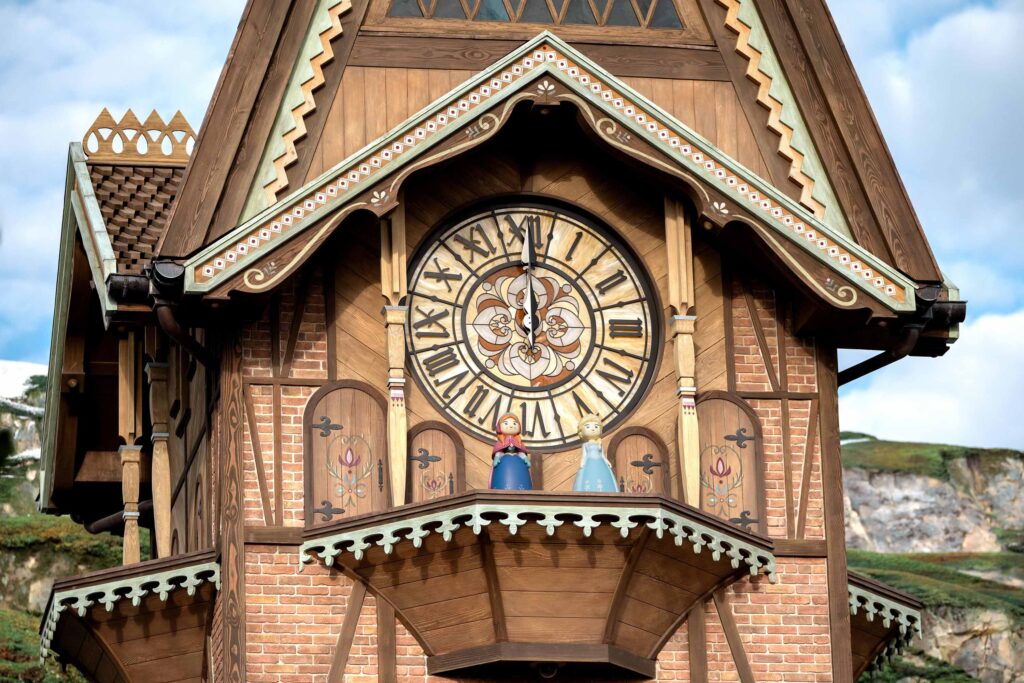 The Details & Secrets of Disney Adventure World’s Arendelle Boutique