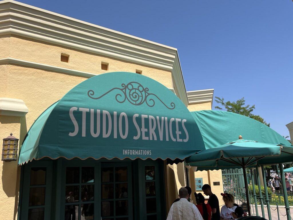 What Really Happens to the Items Lost at Disneyland Paris