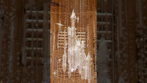 Disneyland Hotel Paris Chandelier Preview